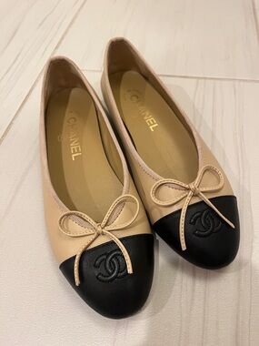 Chanel like Beige and Black Leather Ballet Flats